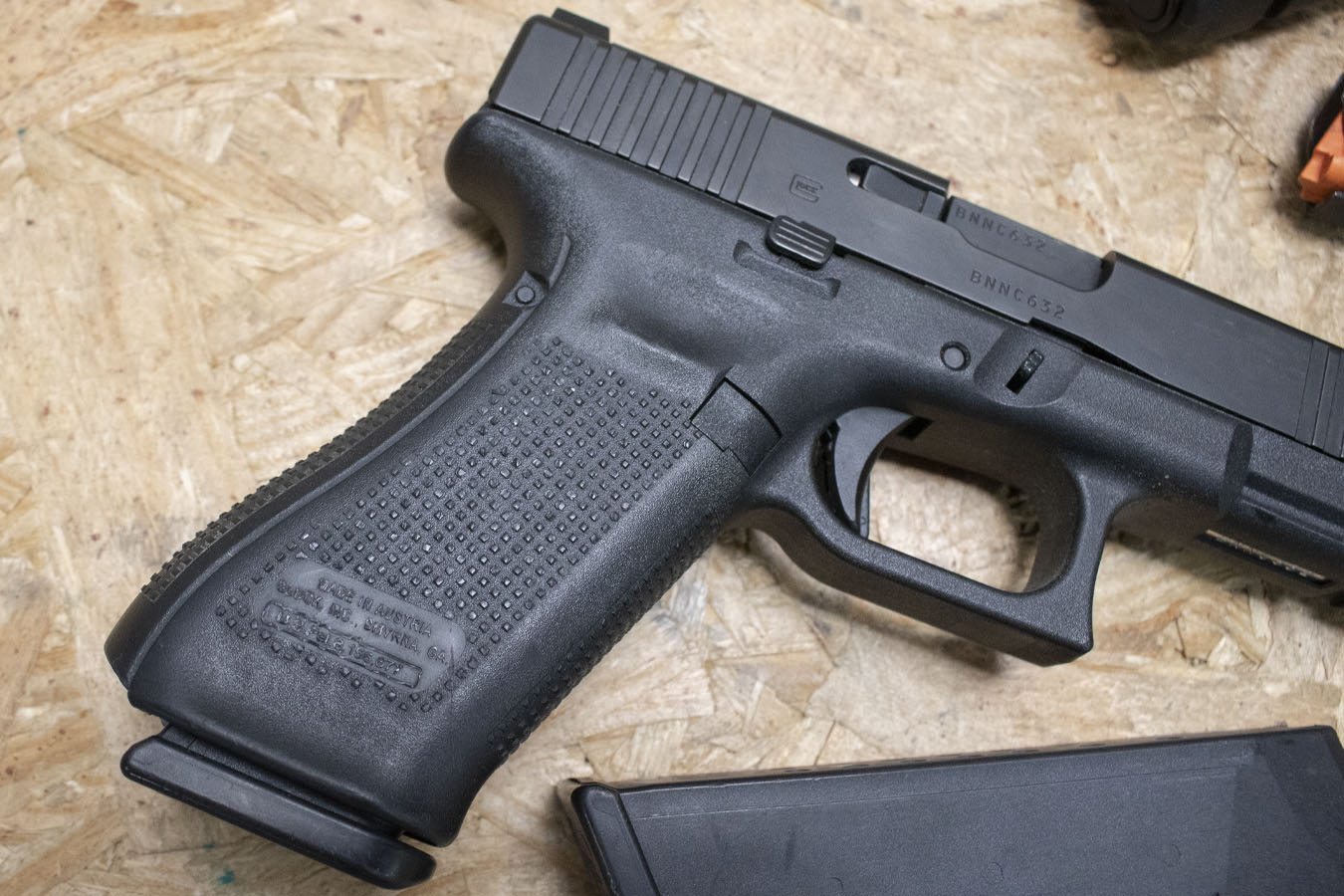 GLOCK 17 Gen5 9mm Police Trade-In Pistols (Good Condition)